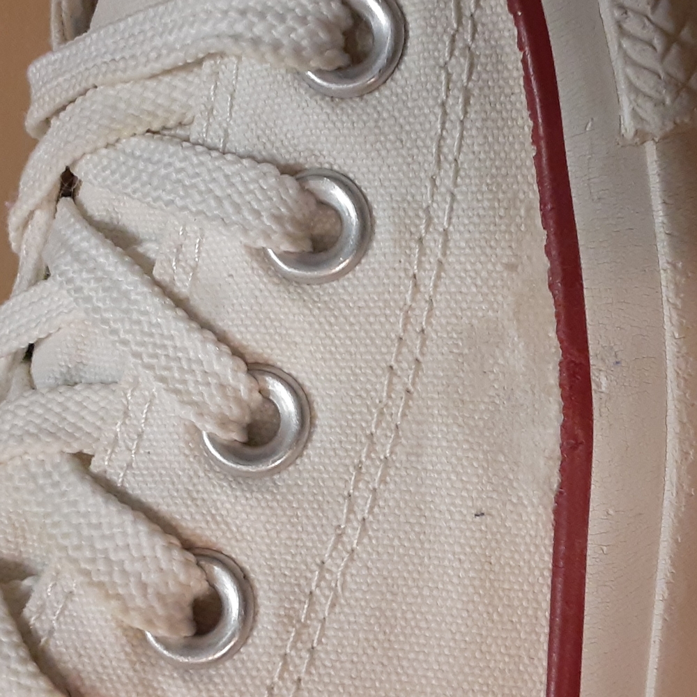 Converse sneakers - Picture 8 of 16